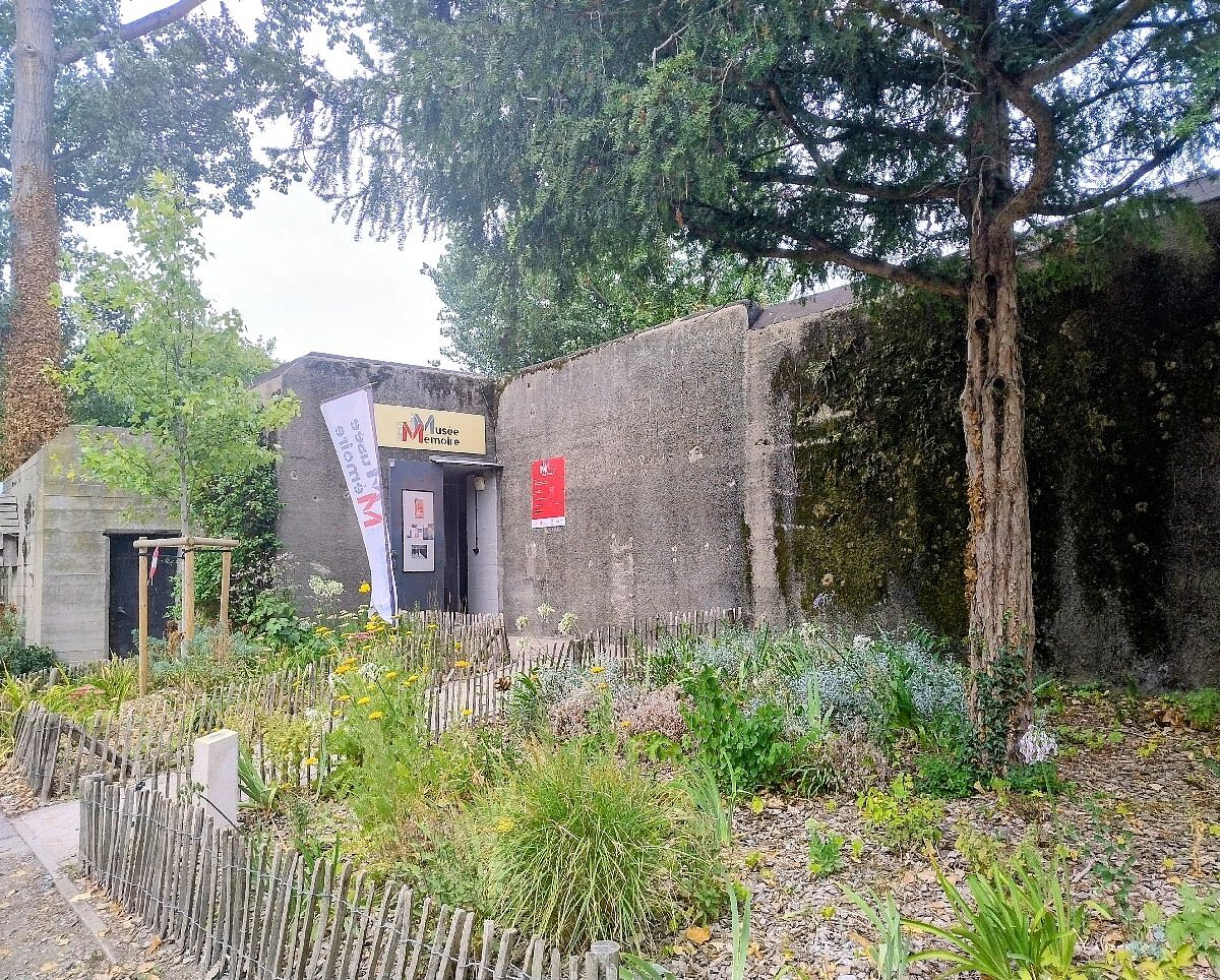Musée Mémoire 39/45 dans le parc Saint-Pierre à Calais